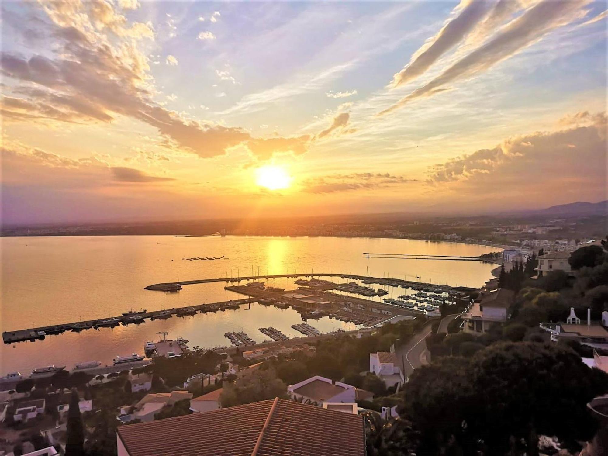 شقة Precioso Piso Con Vistas Espectaculares Del Mar Av-50 روساس المظهر الخارجي الصورة